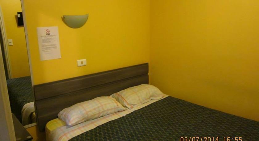 Hotel Mol Concepcion Bilik gambar